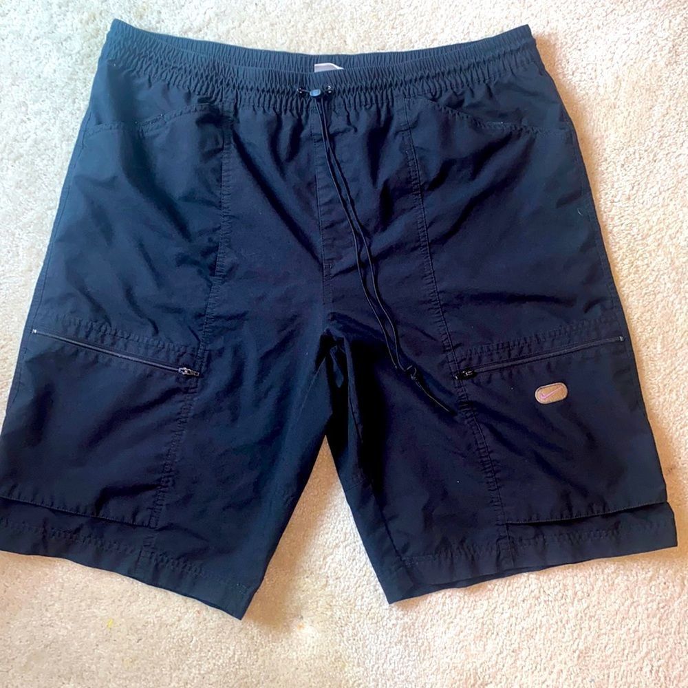 NIKE cargo shorts